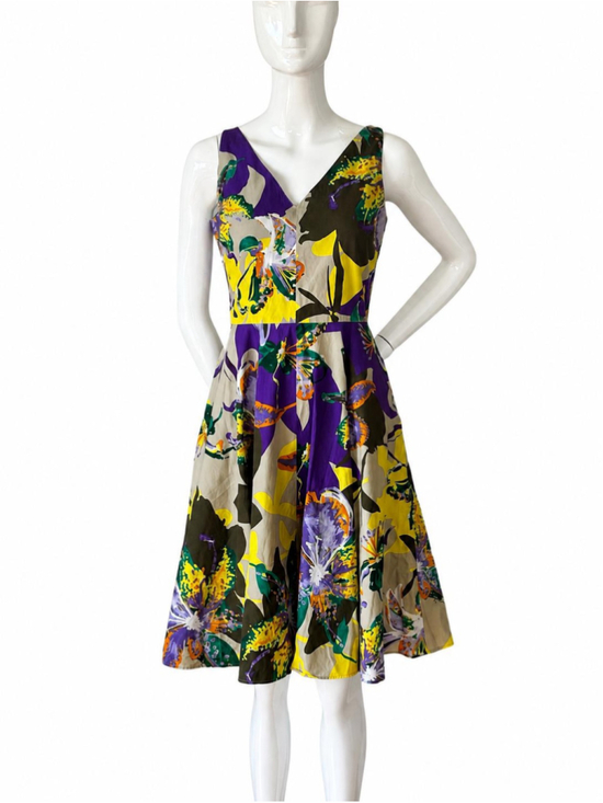 Max Mara Dresses & Skirts - Max Mara Floral Cotton Dress Fit Flare Pockets S